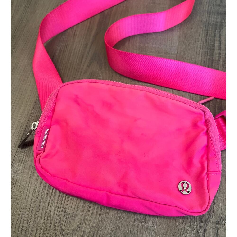 Lululemon Pink Belt Bag - Picture 2 of 4